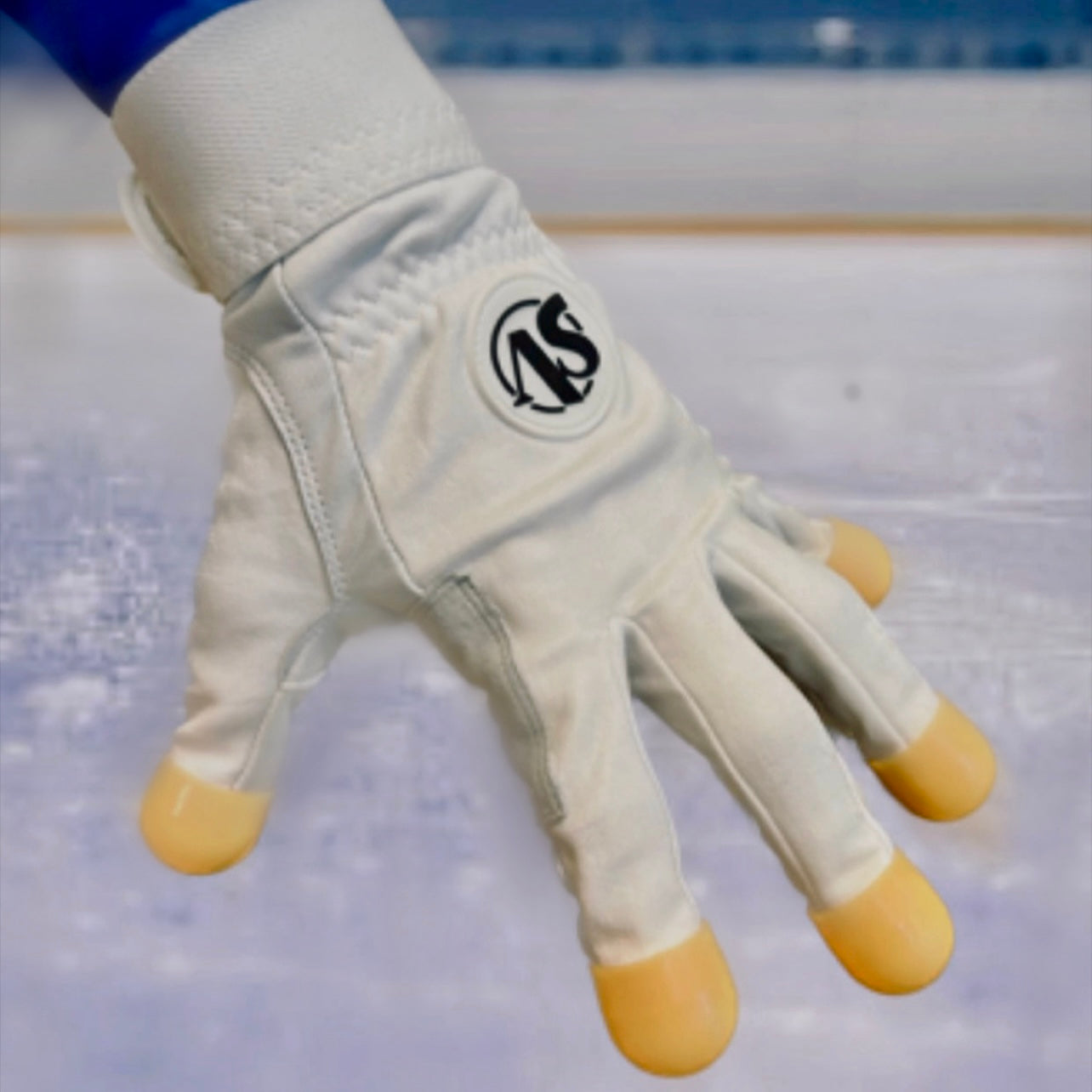 anti-cut gloves with tips yellow blue red tips level 5 Dyneema leather gloves protection short track speed skating cut proof gloves white gloves